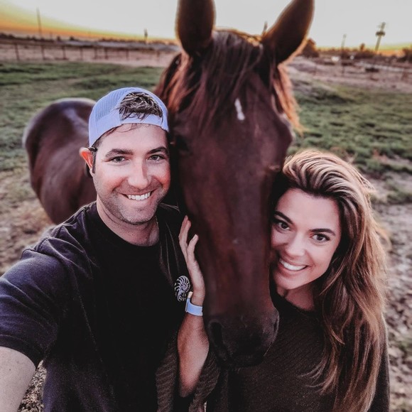 Meet your Posher, Sarah - Picture 1 of 1